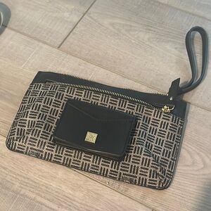 Black and Gold Patterned Wristlet